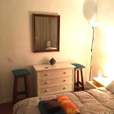 Daire Central Nerja Apartment With Swimming Pool