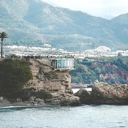 Central Nerja Apartment With Swimming Pool * Nerja