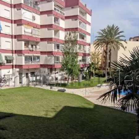 Central Nerja Apartment With Swimming Pool *