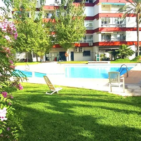 Central Nerja Apartment With Swimming Pool Daire Nerja